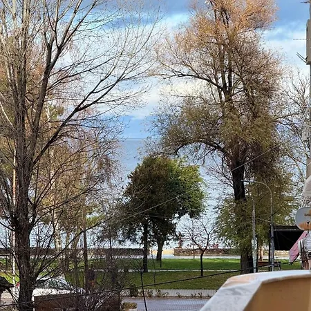 Baci * Поградец